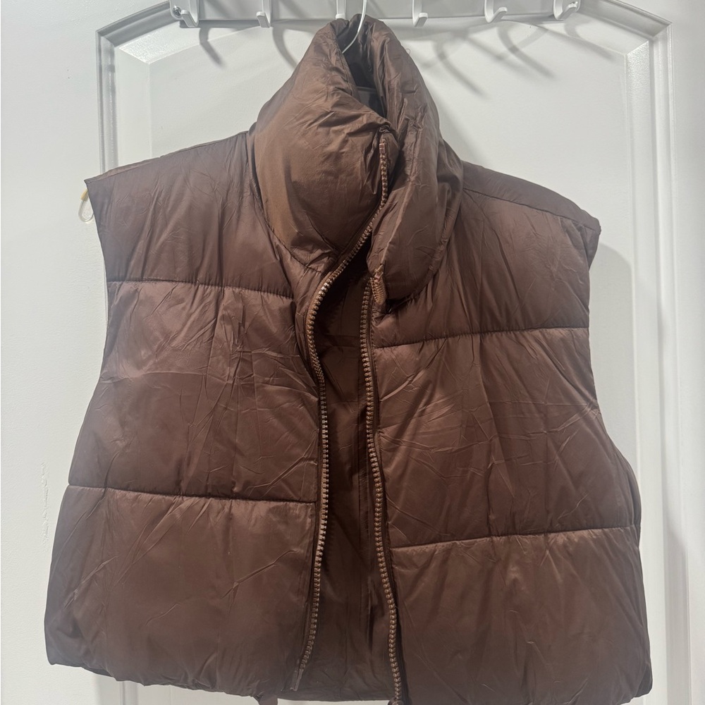 Brown Cropped Puffer Vest